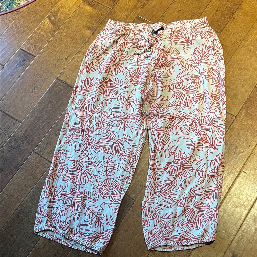 Lane Bryant White and Red Leaf Pattern Pants